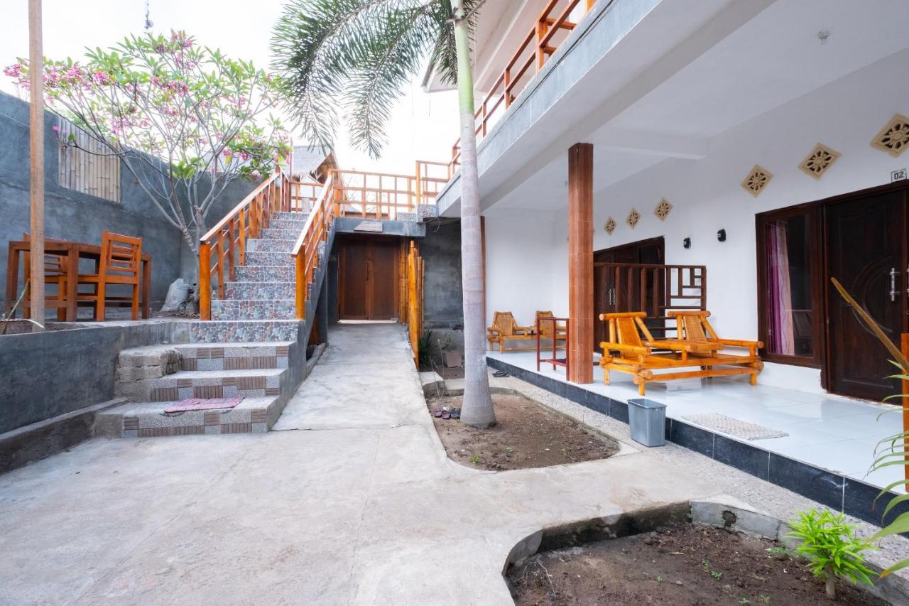 Maringo Cottage Gili Trawangan Extérieur photo